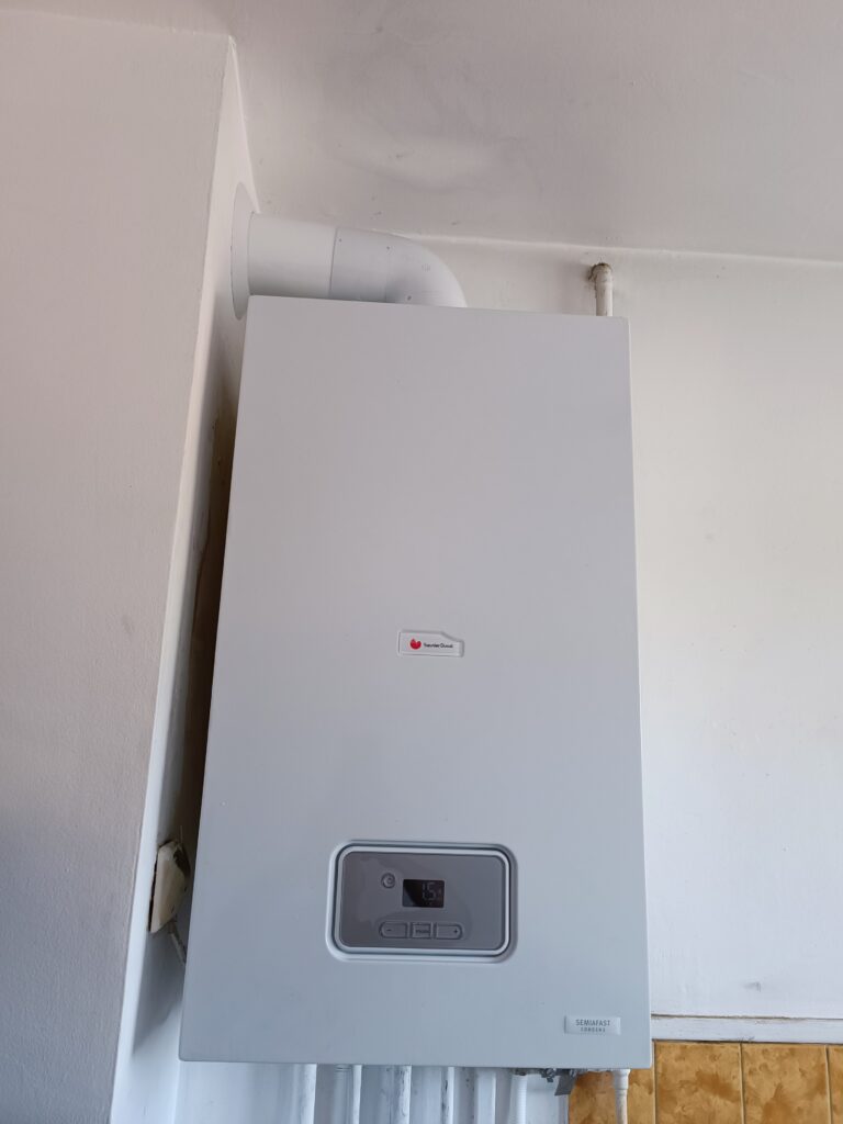 Installation d'une chaudière à condensation Saunier Duval à Nissan-lez-Enserune