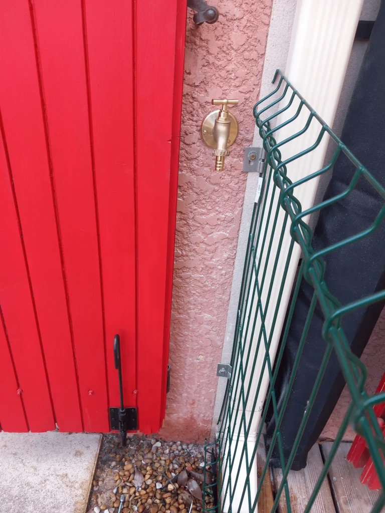 Travaux d'installation extérieure - plombier Villeneuve-lès-Béziers
